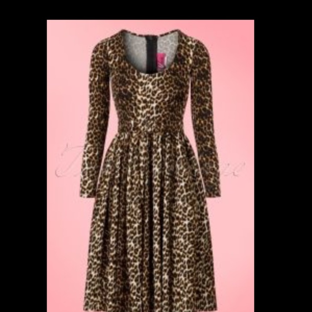 Vixen Michelline Pitt Leopard Troublemaker 3x